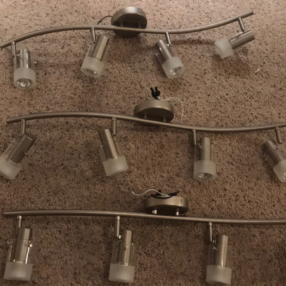 3 studio lights